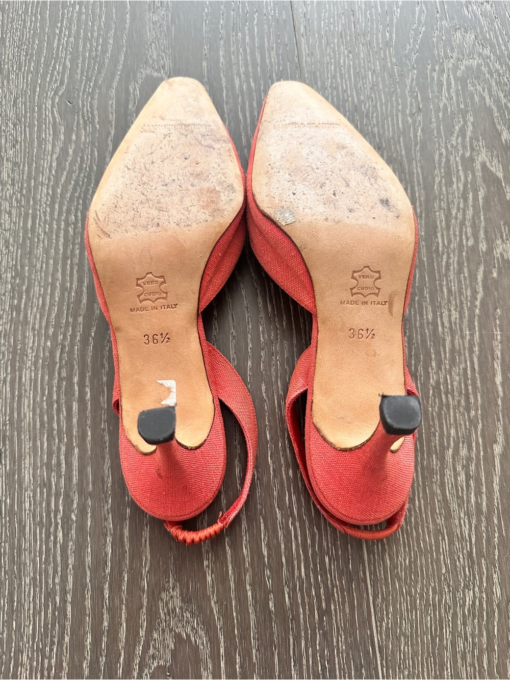Manolo Blahnik Coral Slingback Pointed Toe Pumps - Picture 6 of 6